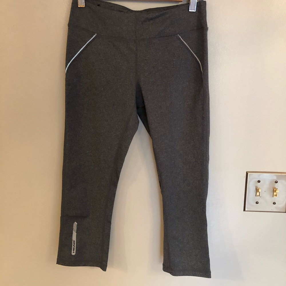 Head size small cropped leggings
